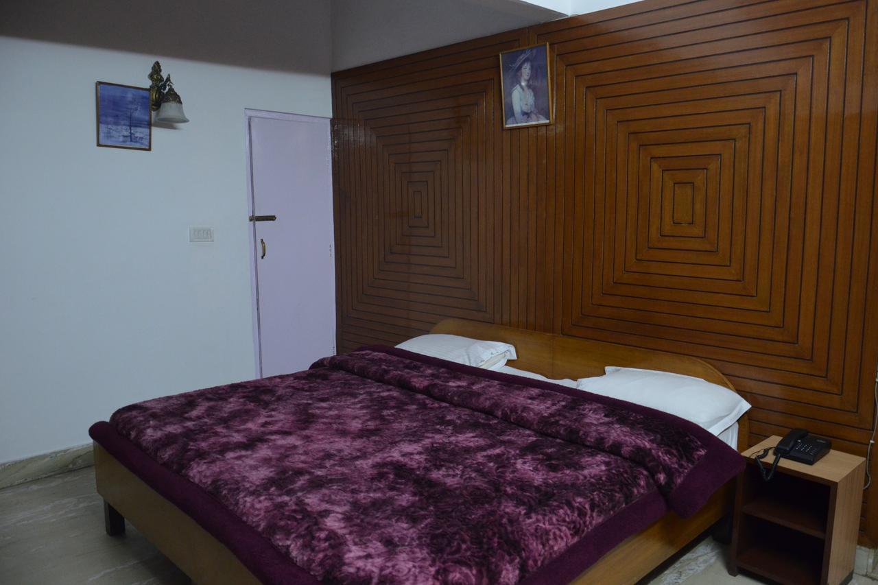 Clarks Hotell Mussoorie Exteriör bild