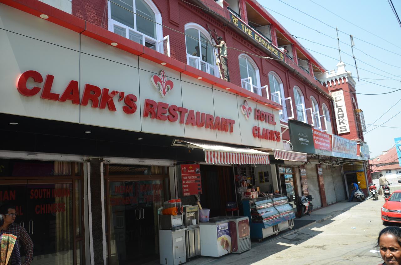 Clarks Hotell Mussoorie Exteriör bild